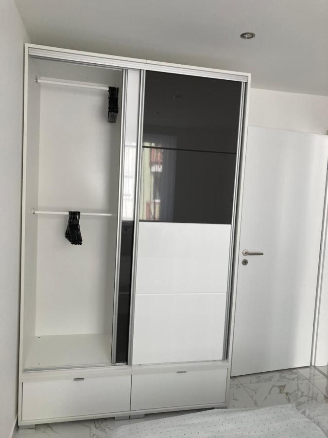 Mosonmagyaróvár Swiss Luxury Apartment מראה חיצוני תמונה