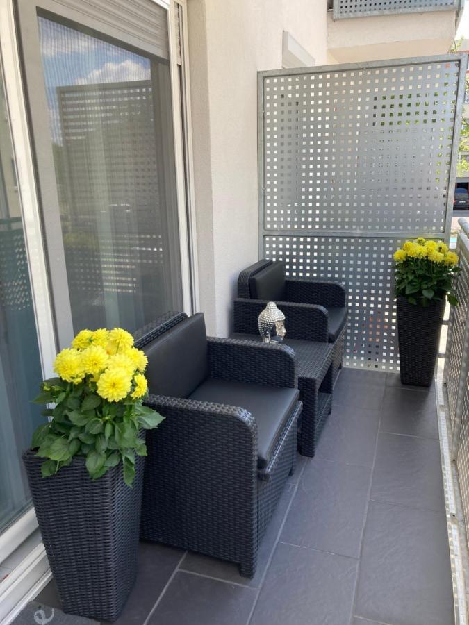 Mosonmagyaróvár Swiss Luxury Apartment מראה חיצוני תמונה
